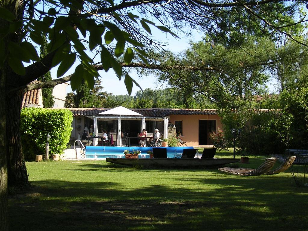 Mas La Provence Bed & Breakfast L'Isle-sur-la-Sorgue Exterior photo